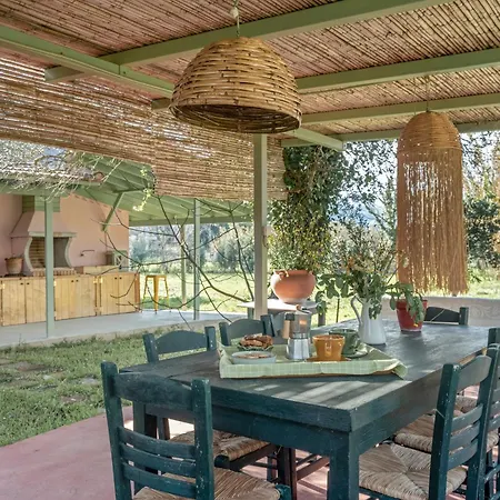 Lefkadas Bohemian * Lefkáda