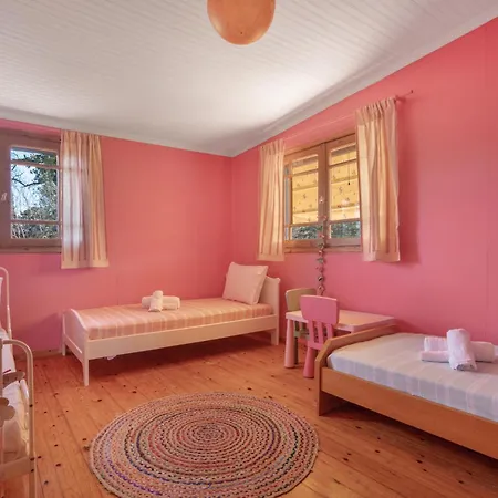 Lefkadas Bohemian * Lefkada City